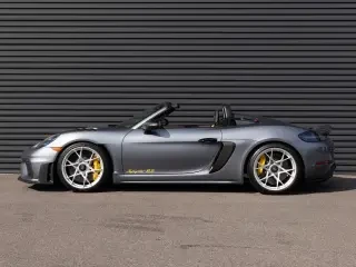 2025 Porsche 718 Boxster Spyder RS - Image 2 of 4
