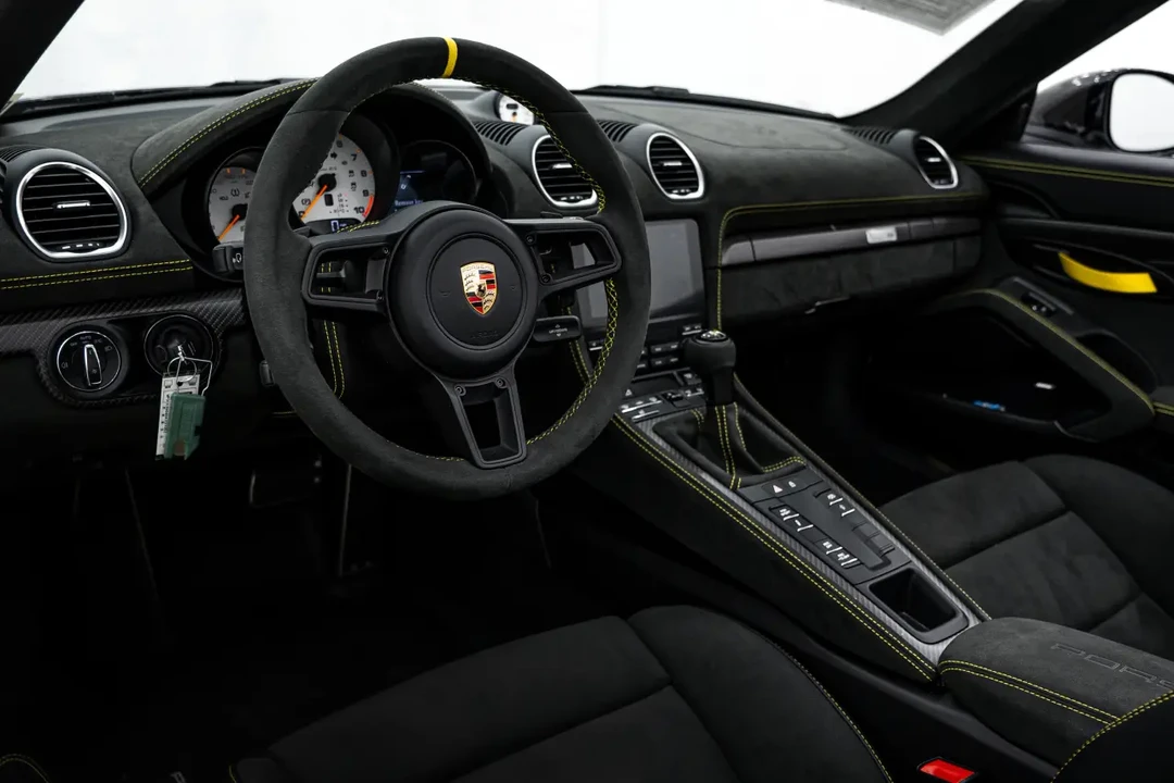 2025 Porsche 718 Boxster Spyder RS - Image 4 of 6
