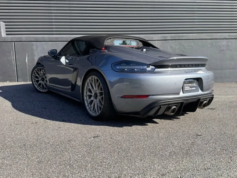 2025 Porsche 718 Boxster Spyder RS - Image 23 of 31