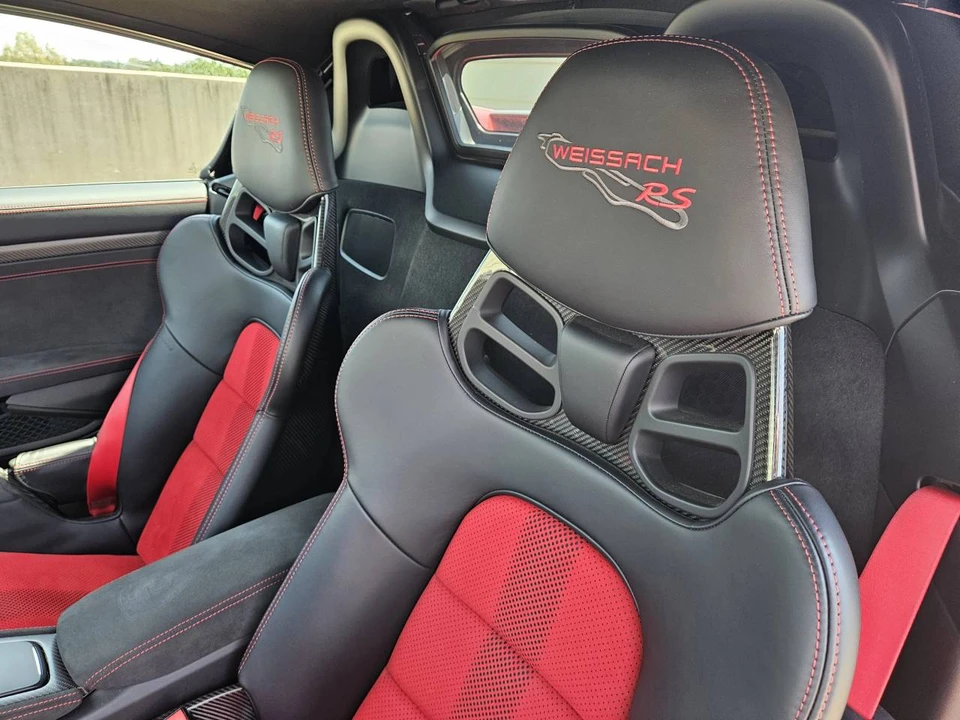 2025 Porsche - Image 5 of 5