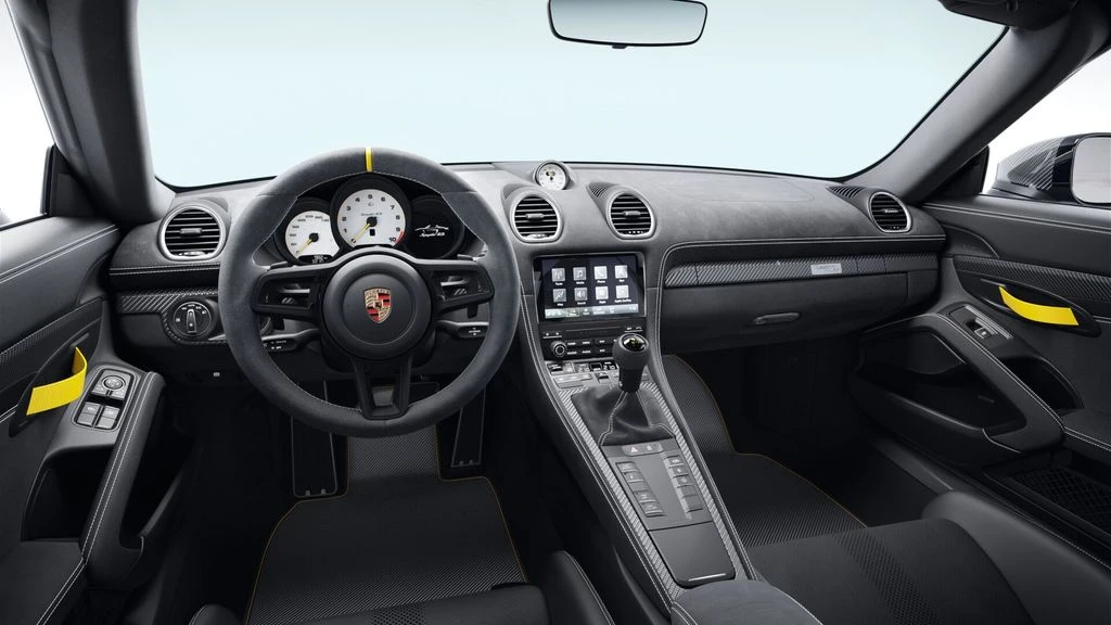 2025 Porsche - Image 4 of 8