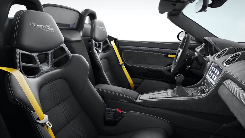 2025 Porsche - Image 8 of 8
