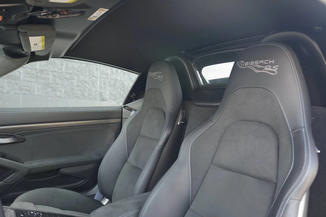 2025 Porsche - Image 5 of 5