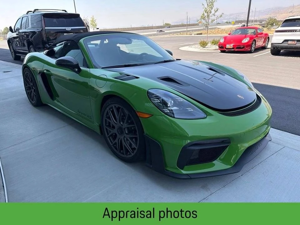 2025 Porsche - Image 3 of 5