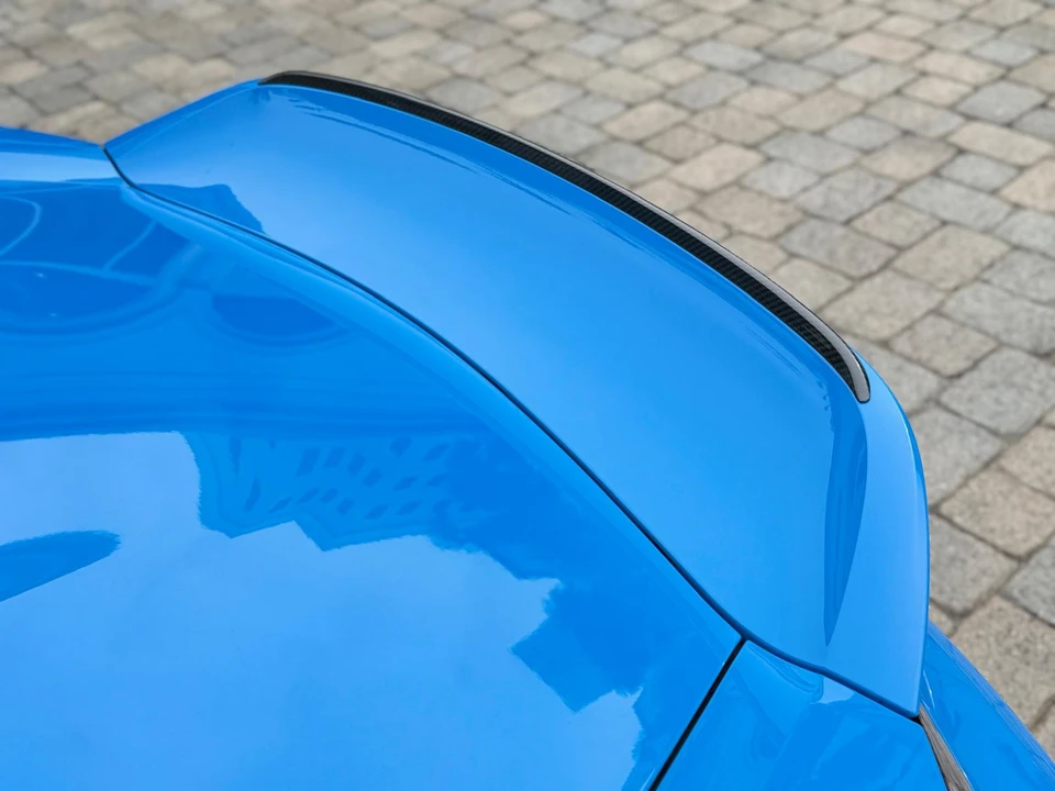 2025 Porsche - Image 20 of 31