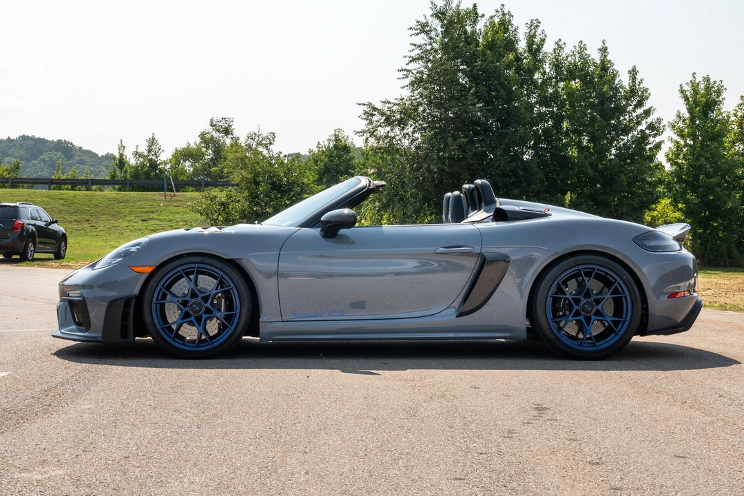 2025 Porsche 718 Boxster - Image 7 of 31