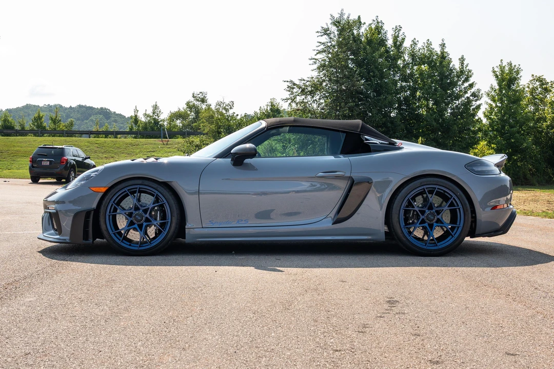 2025 Porsche 718 Boxster - Image 3 of 31