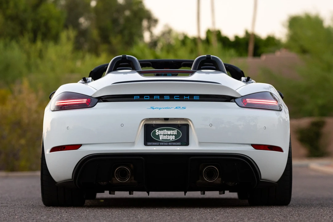 2025 Porsche 718 Boxster Spyder RS - Image 16 of 31