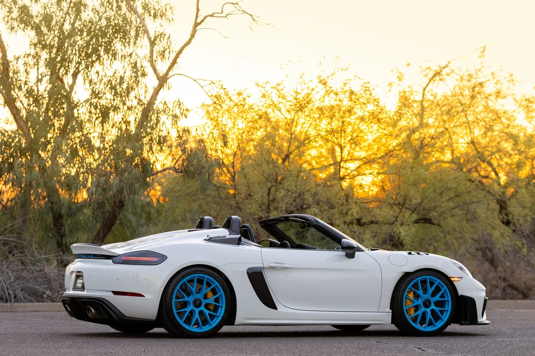 2025 Porsche 718 Boxster Spyder RS - Image 19 of 31