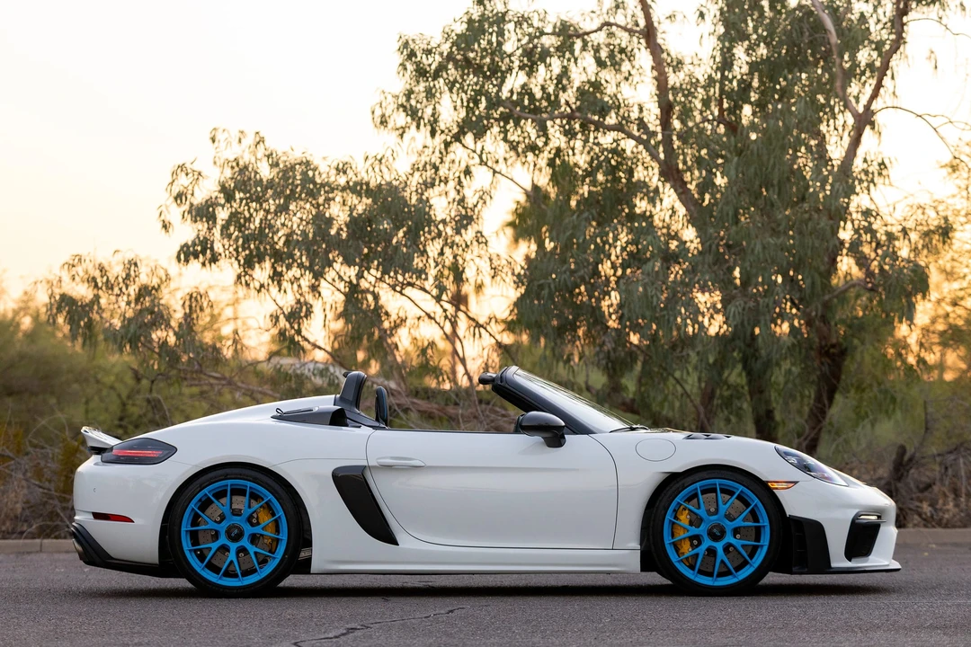 2025 Porsche 718 Boxster Spyder RS - Image 20 of 31