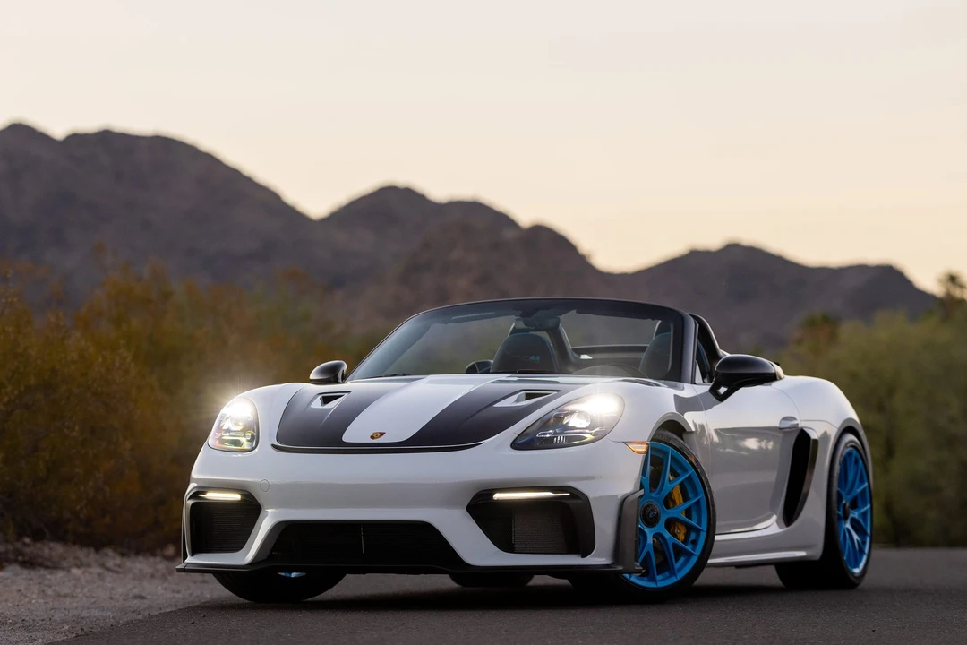 2025 Porsche 718 Boxster Spyder RS - Image 3 of 31