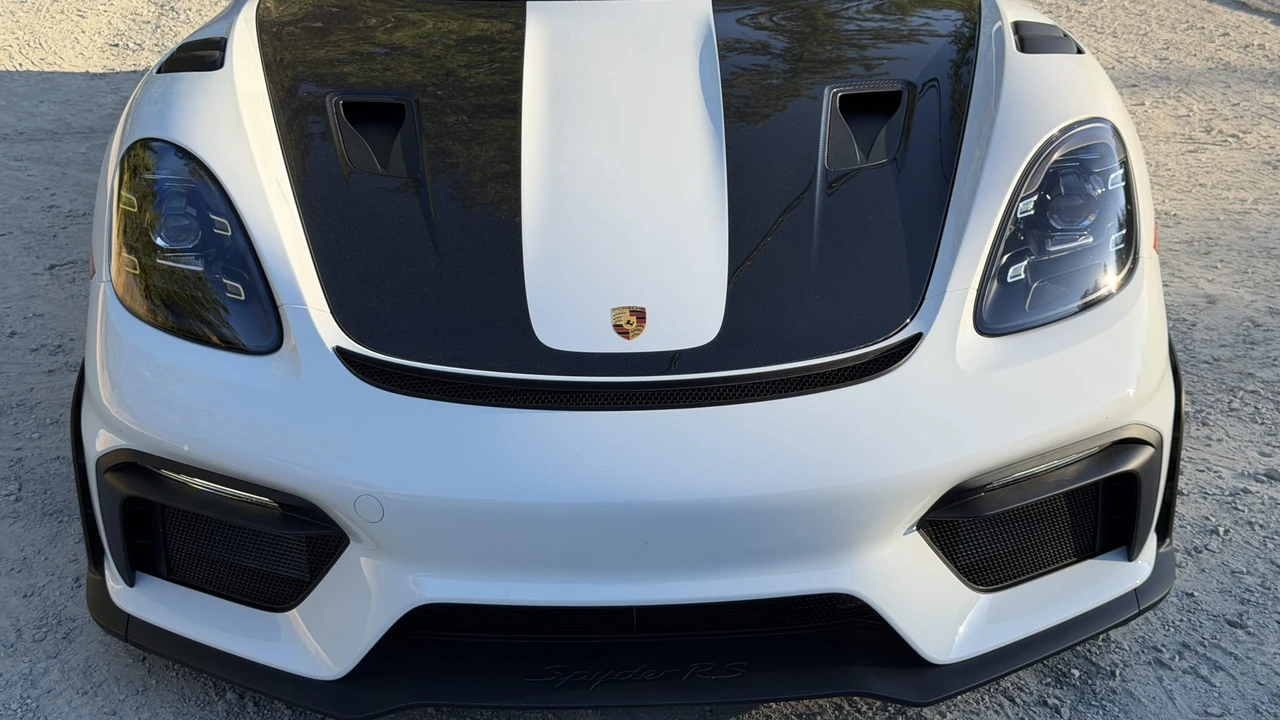 2025 Porsche 718 Boxster Spyder RS - Image 22 of 31