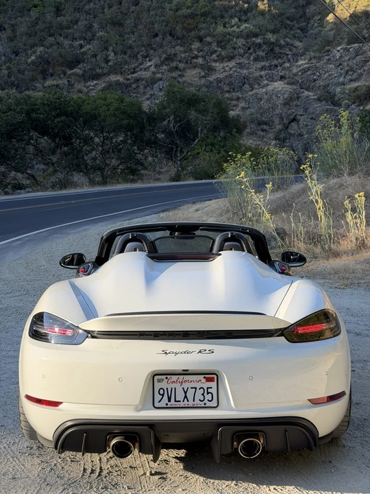 2025 Porsche 718 Boxster Spyder RS - Image 18 of 31