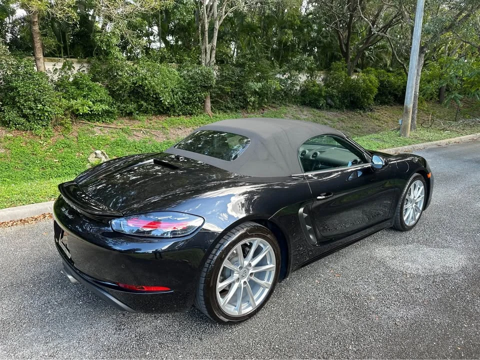 2025 Porsche 718 Boxster - Image 6 of 19