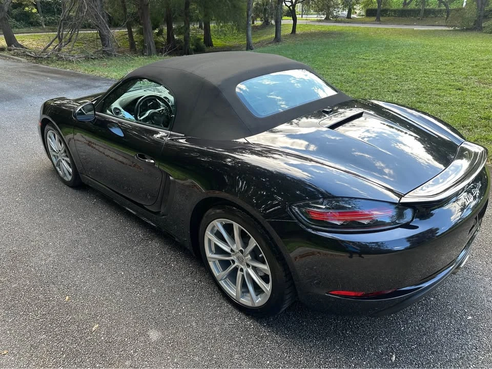 2025 Porsche 718 Boxster - Image 4 of 19