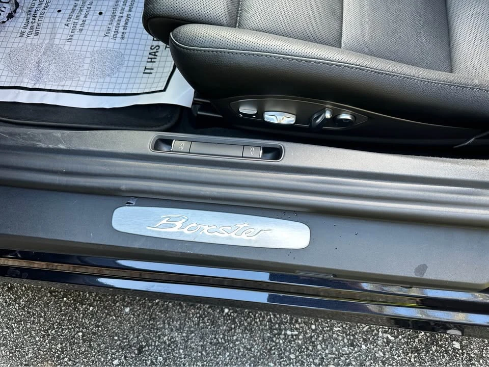 2025 Porsche 718 Boxster - Image 16 of 19
