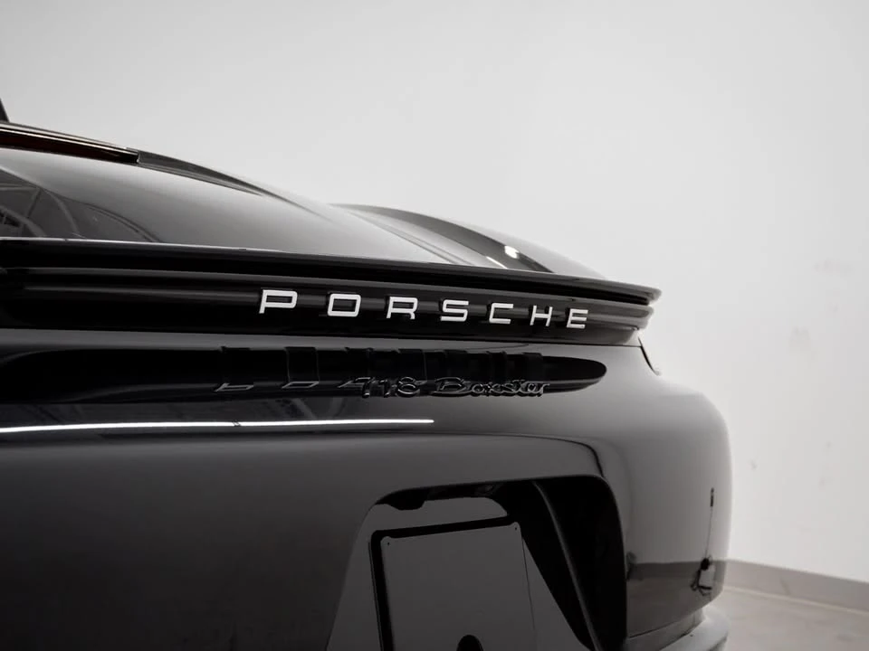2025 Porsche 718 Boxster - Image 11 of 20
