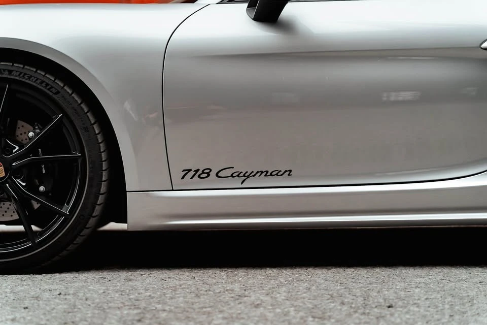2025 Porsche 718 Cayman - Image 7 of 12