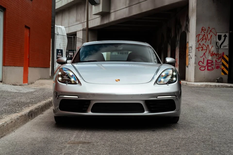 2025 Porsche 718 Cayman - Image 2 of 12