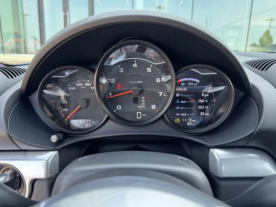 2025 Porsche 718 Cayman - Image 9 of 20