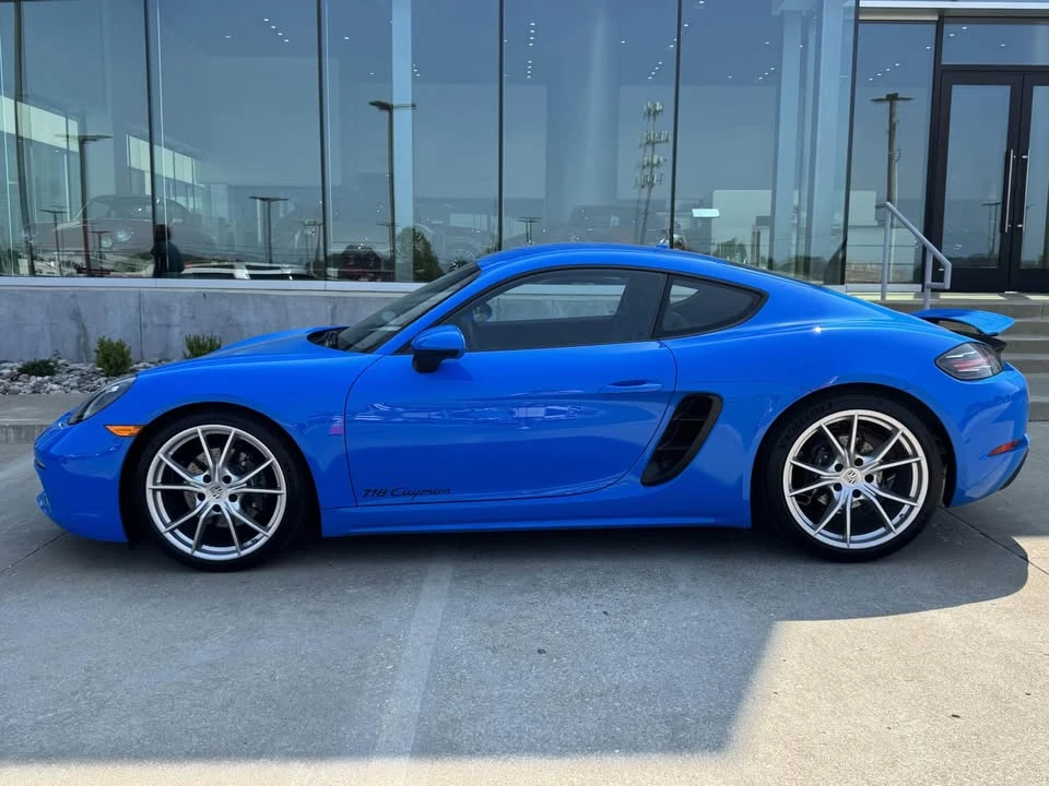 2025 Porsche 718 Cayman - Image 5 of 20