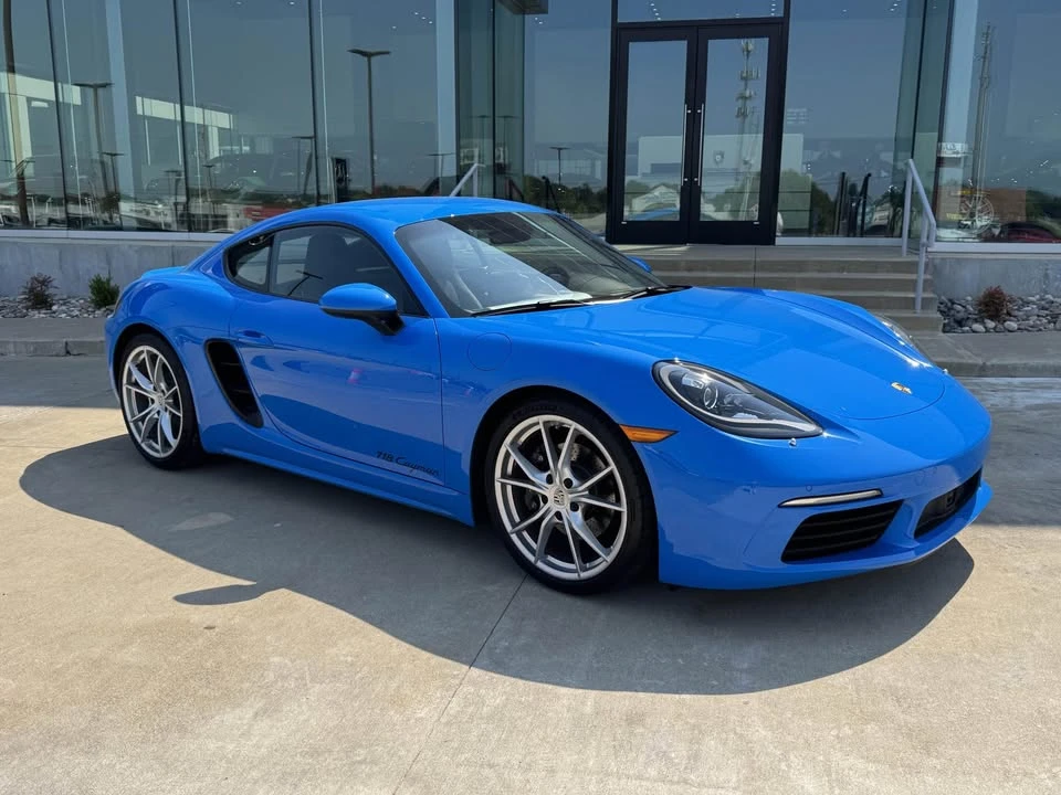 2025 Porsche 718 Cayman - Image 8 of 20