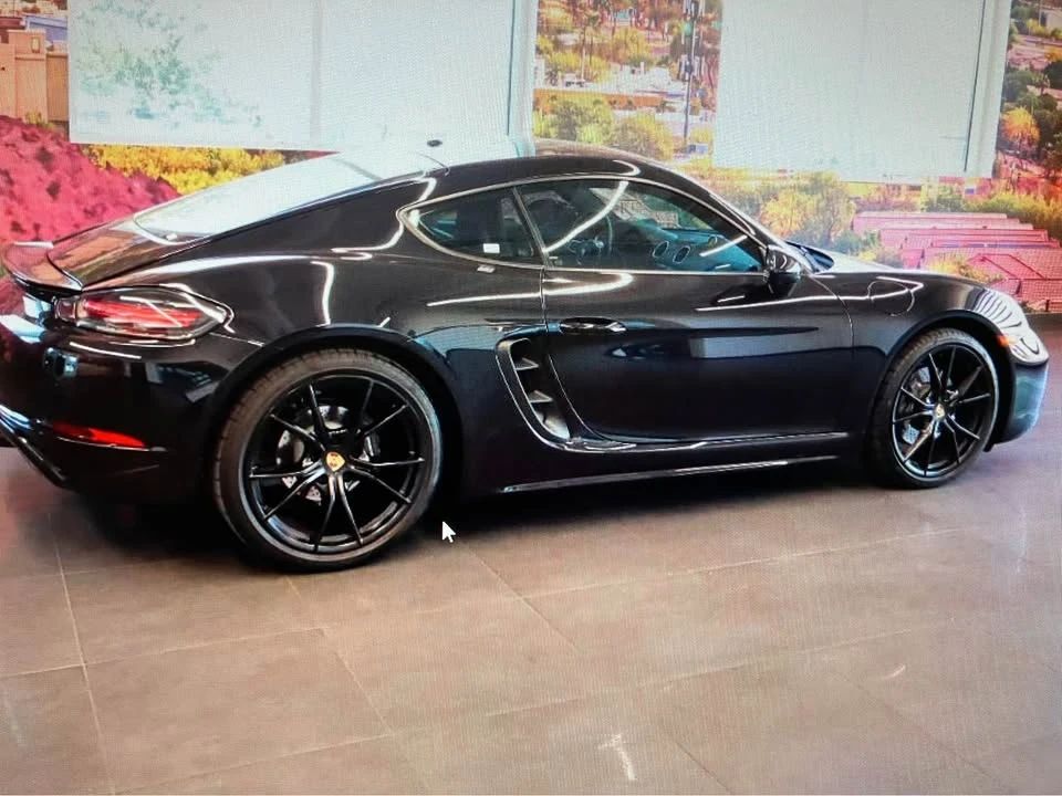 2025 Porsche 718 Cayman - Image 8 of 20