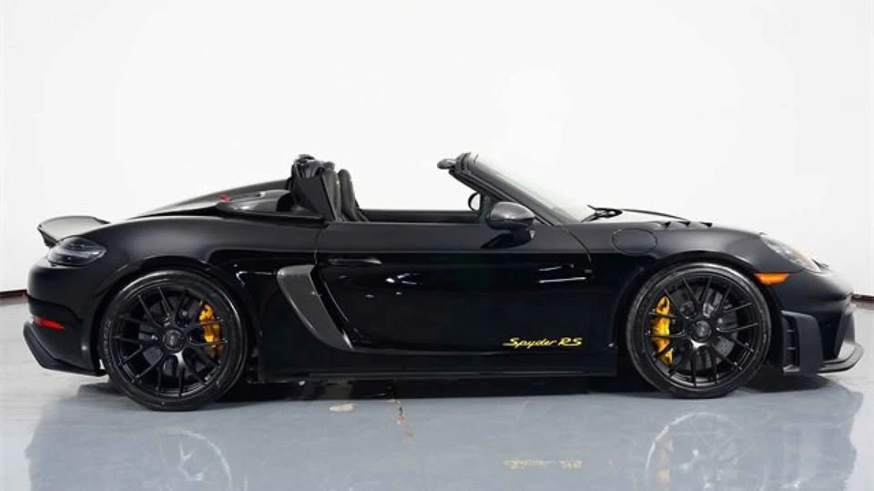 2025 Porsche 718 Boxster Spyder RS - Image 7 of 14