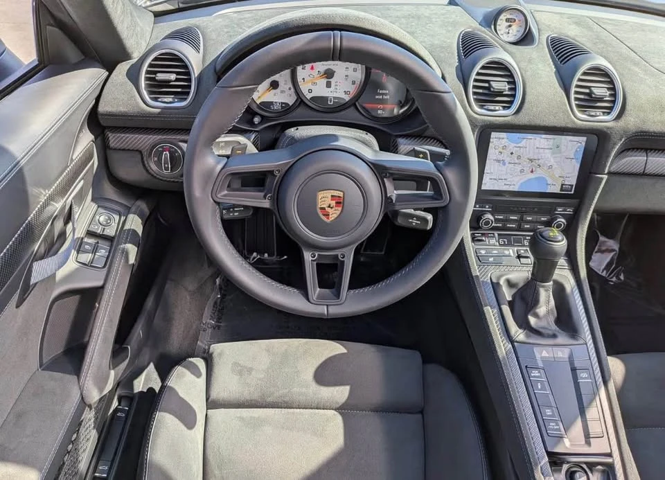 2025 Porsche 718 Boxster Spyder RS - Image 12 of 16