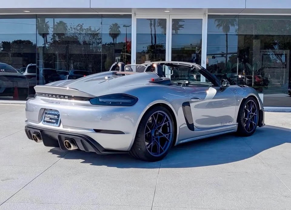 2025 Porsche 718 Boxster Spyder RS - Image 7 of 16