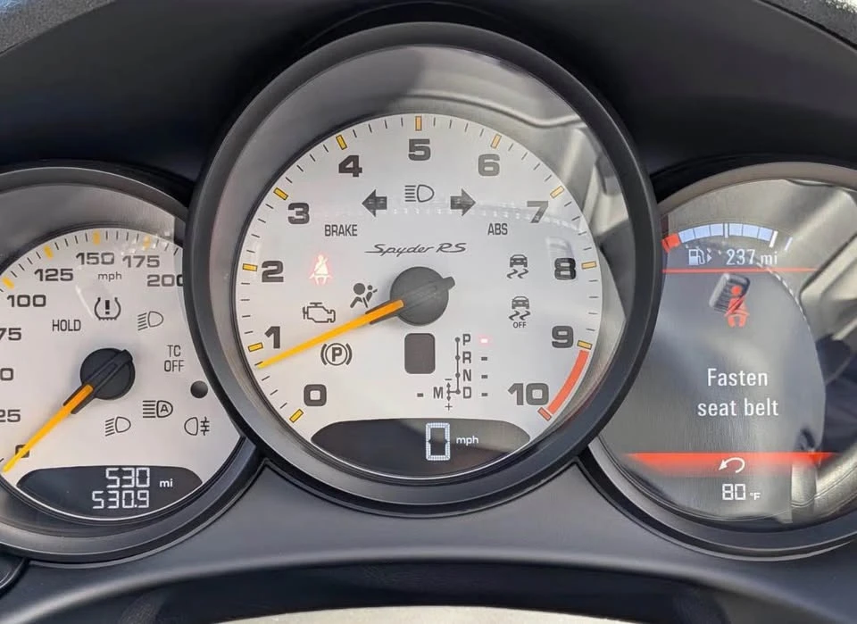 2025 Porsche 718 Boxster Spyder RS - Image 13 of 16
