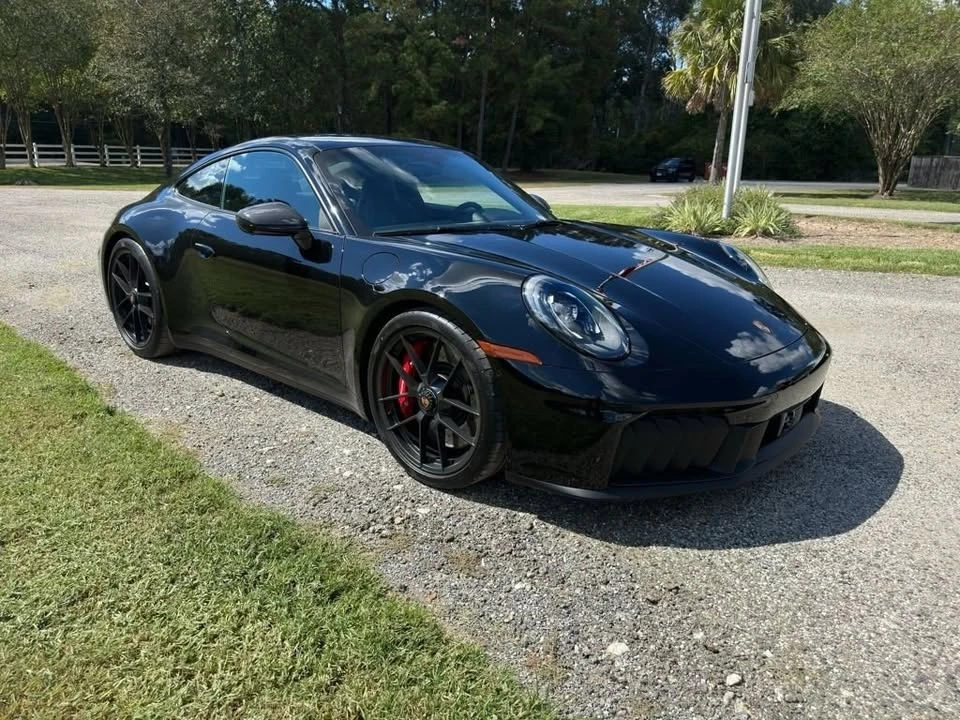 2025 Porsche 992 Carrera - Image 16 of 20