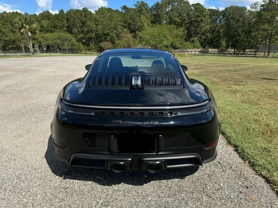 2025 Porsche 992 Carrera - Image 14 of 20