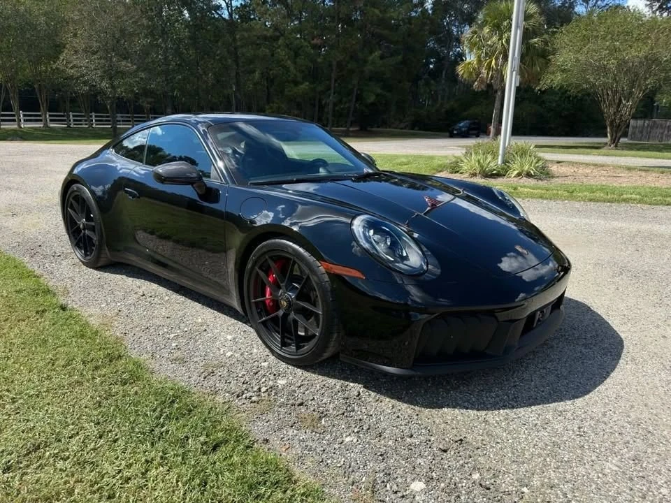 2025 Porsche 992 Carrera - Image 15 of 20