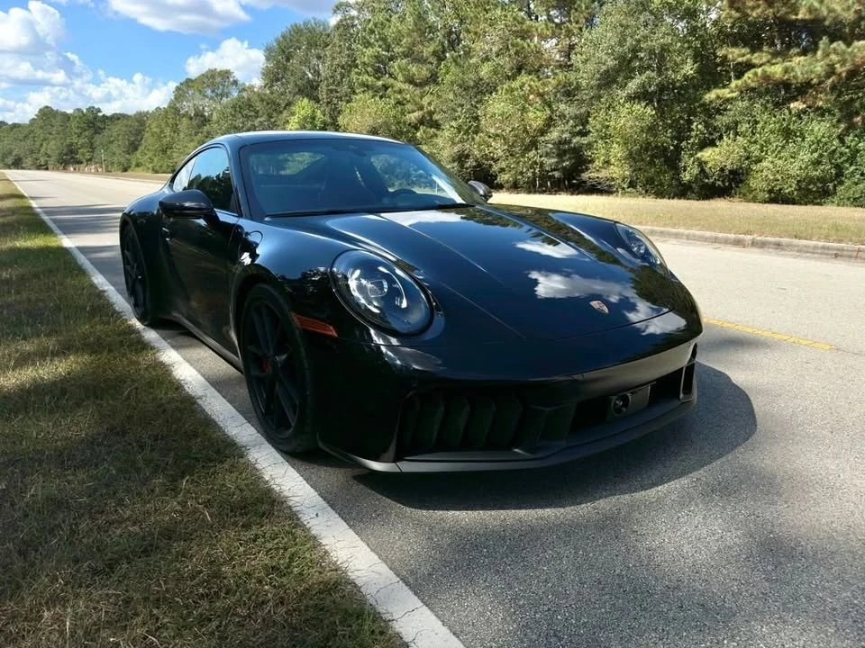 2025 Porsche 992 Carrera - Image 17 of 20