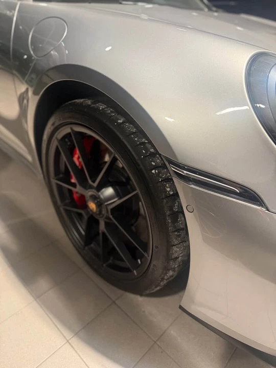 2025 Porsche 992 Carrera GTS - Image 4 of 18