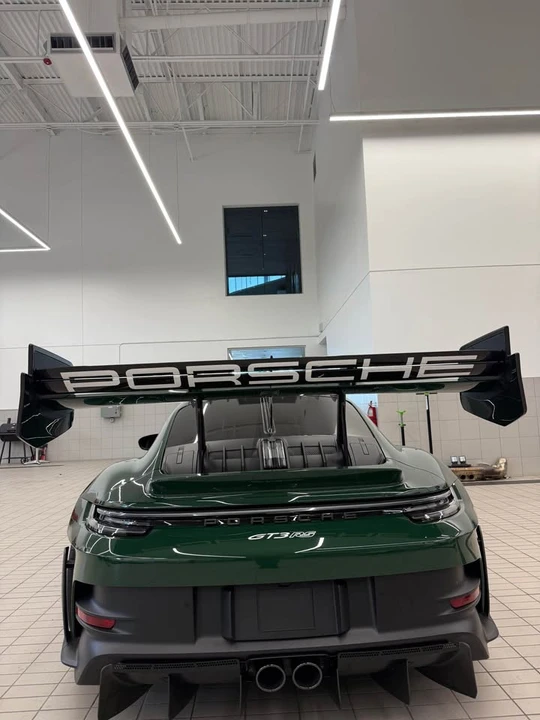 2025 Porsche 992 Carrera - Image 5 of 9