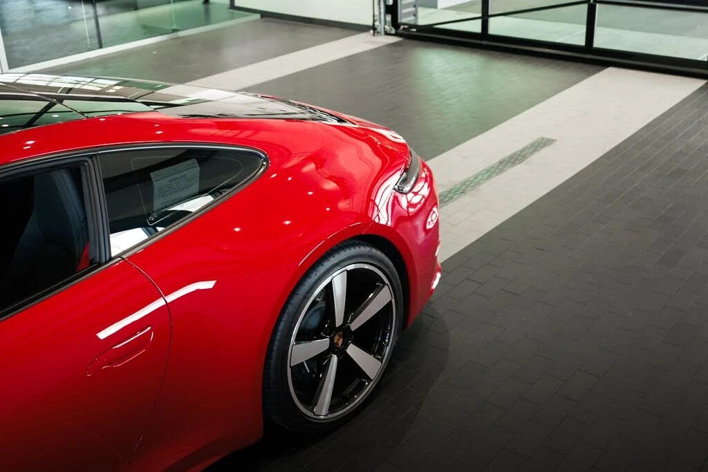 2025 Porsche 992 Carrera - Image 26 of 31
