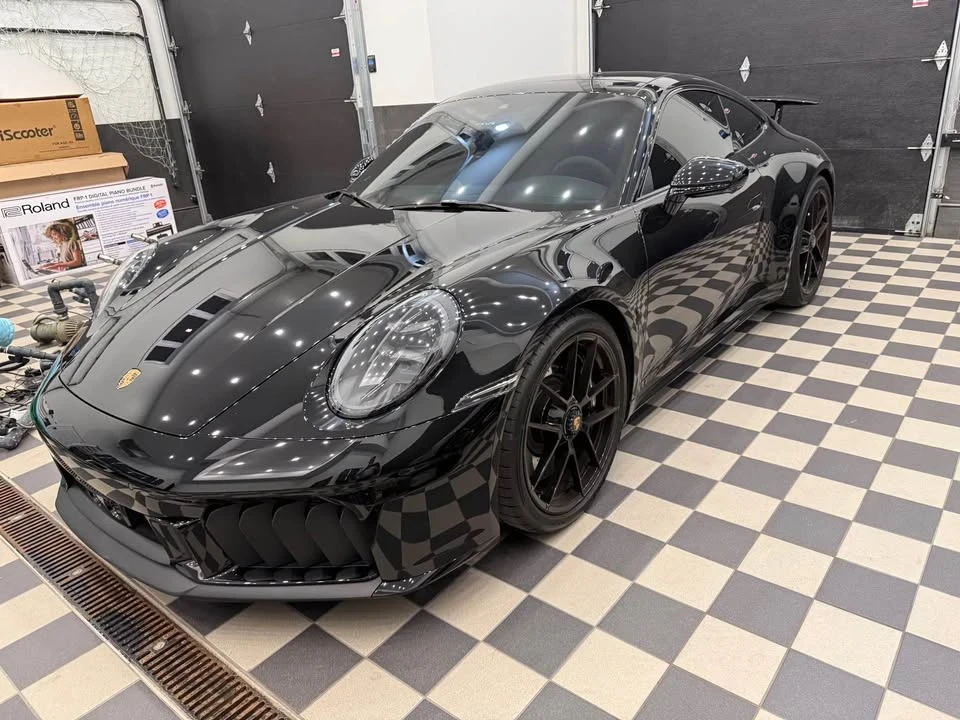 2025 Porsche 992 Carrera GTS - Image 6 of 10