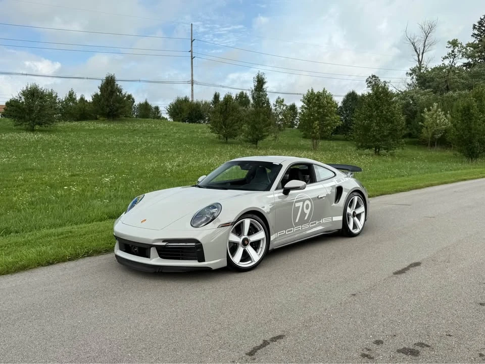 2025 Porsche 992 Carrera - Image 13 of 16