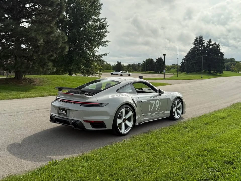 2025 Porsche 992 Carrera - Image 2 of 16