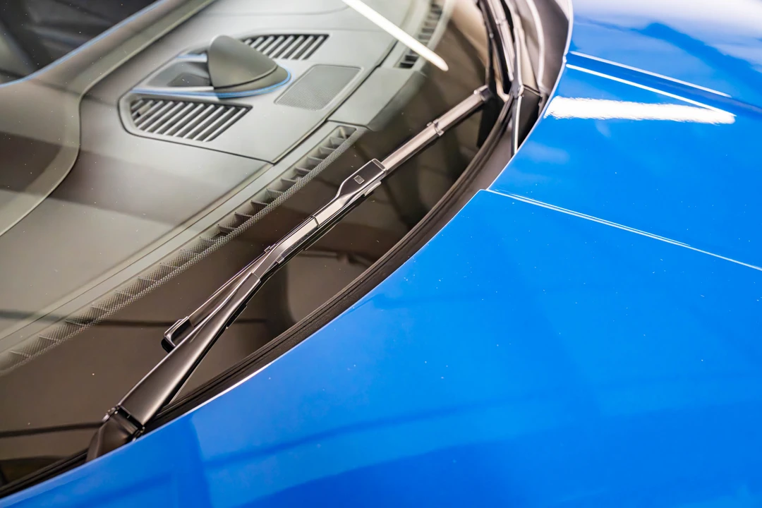 2025 Porsche 992 Carrera S - Image 25 of 31