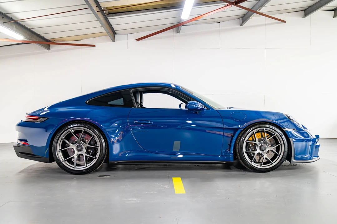 2025 Porsche 992 Carrera S - Image 8 of 31