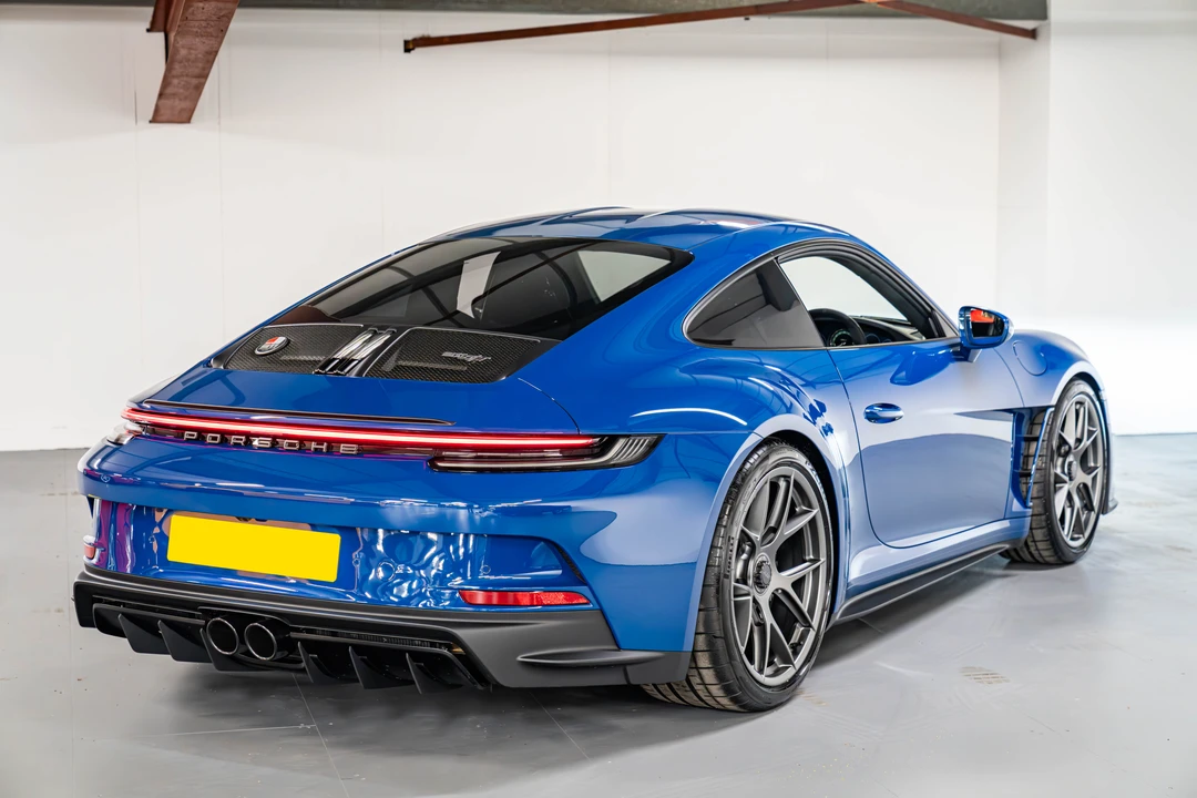 2025 Porsche 992 Carrera S - Image 7 of 31