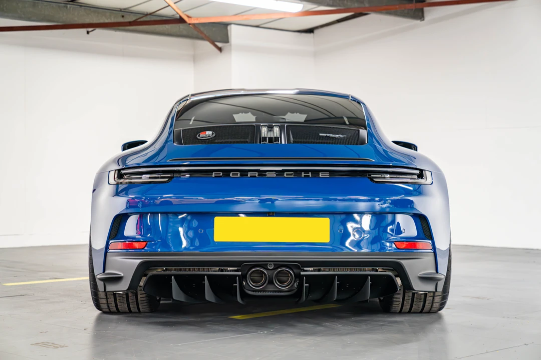 2025 Porsche 992 Carrera S - Image 14 of 31