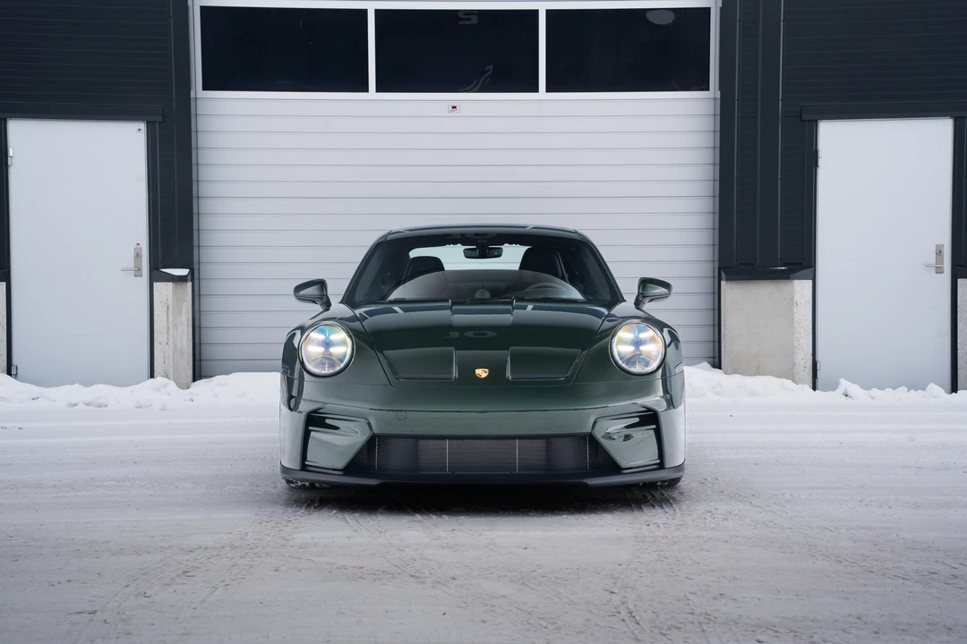 2025 Porsche 992 GT3 - Image 2 of 31