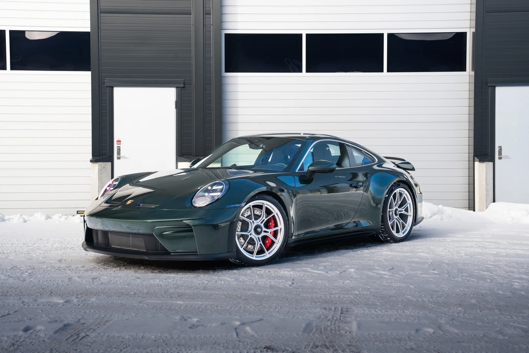 2025 Porsche 992 GT3 - Image 31 of 31