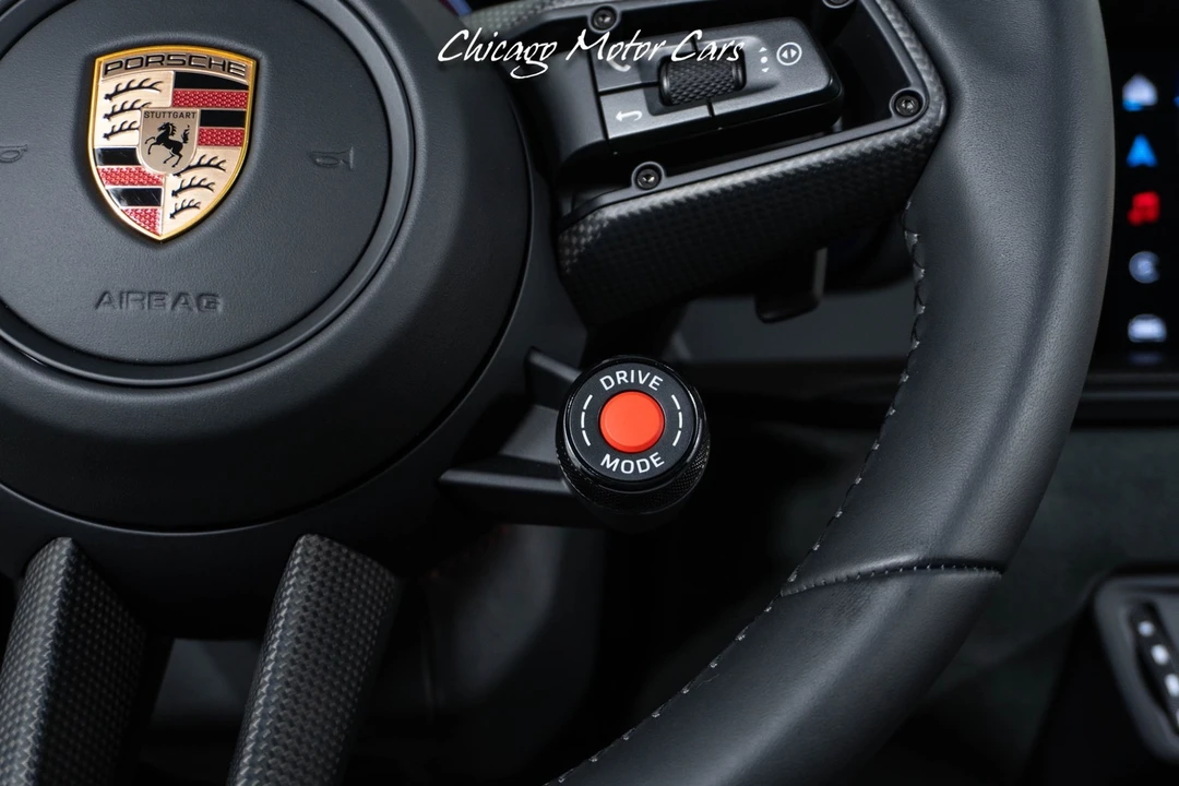 2025 Porsche 911 - Image 31 of 31