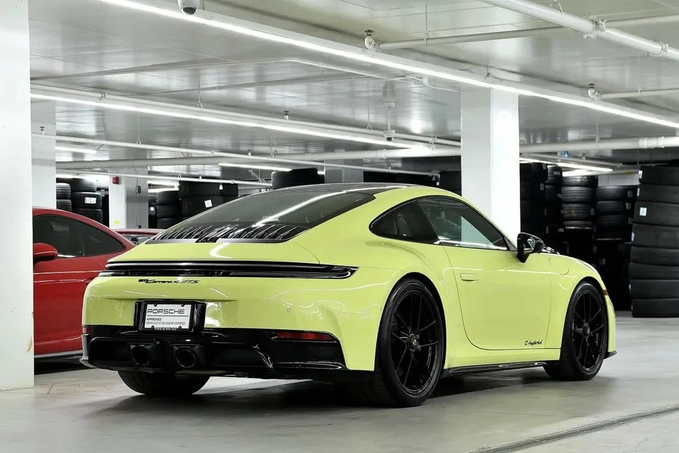 2025 Porsche 992 Carrera GTS - Image 4 of 20
