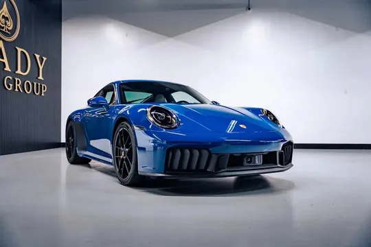 2025 Porsche 911 Carrera GTS